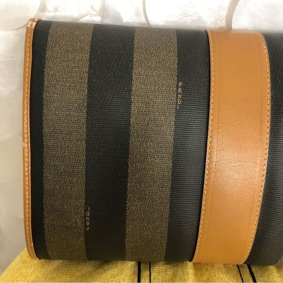 Vintage @ authentic Fendi Pequin  Clutch Handbag Late 80’s - Picture 7 of 16